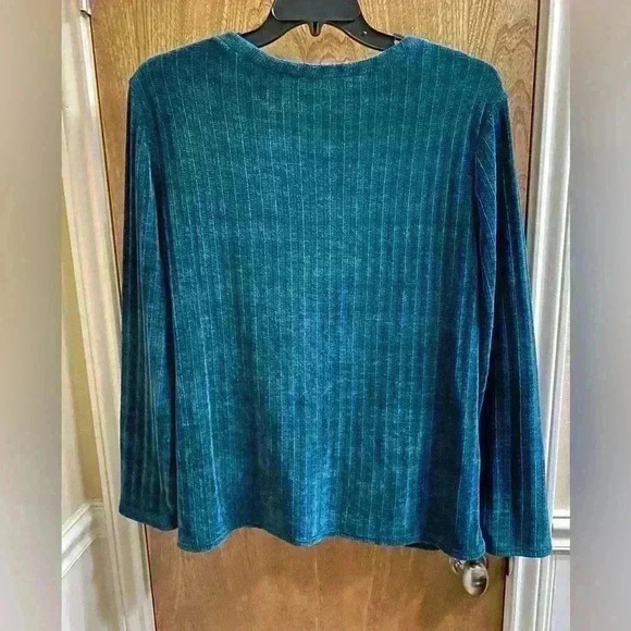 Humming Bird Tie Front Butter Soft Blue Sweater Size Large - Picture 4 of 4